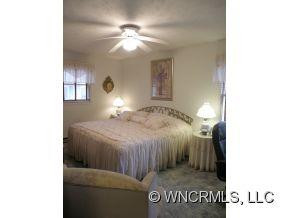 128 Oaken Hill Place - Photo 22