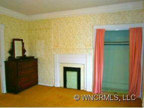 194 Pennsylvania Avenue - Photo 15