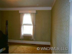 194 Pennsylvania Avenue - Photo 16
