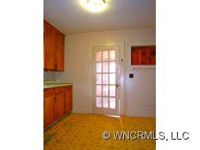 194 Pennsylvania Avenue - Photo 10