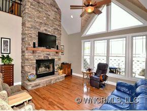 239 PEDDLERS TRAIL - Photo 2