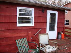 136 Davenport Rd - Photo 4