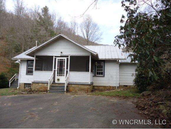 63 Walnut Ridge Dr