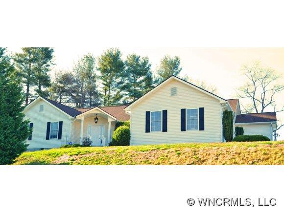 17 Meadow Cliff Lane