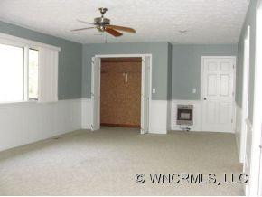 200 Pheasant Run - Photo 5