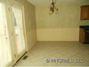 482 April Park Drive - Photo 12