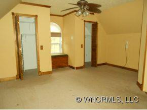 482 April Park Drive - Photo 17