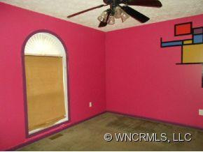 482 April Park Drive - Photo 9