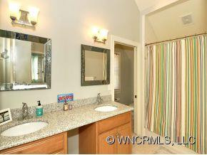 33 SUNRISE DRIVE - Photo 11