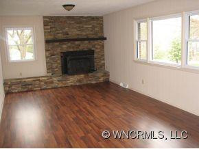 4 Hayley Lane - Photo 4
