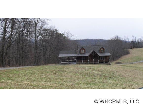 135 Commons Way aka 185 Grand Oaks