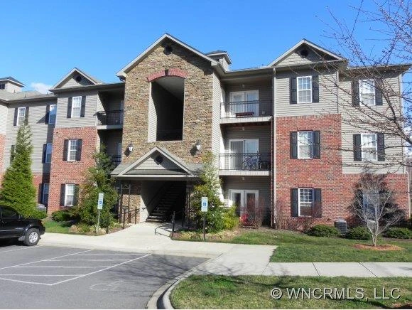 227 Appeldoorn Circle