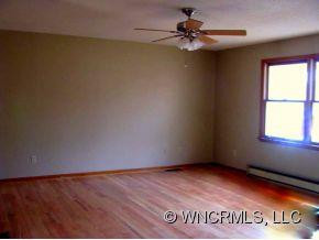 346 Hunter - Photo 14