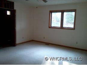 166 Seasons Dr - Photo 6
