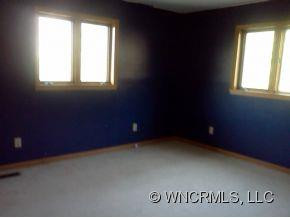 166 Seasons Dr - Photo 7