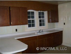 106 Park Ridge Avenue - Photo 4