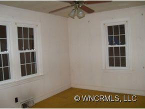 106 Park Ridge Avenue - Photo 7