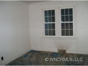 106 Park Ridge Avenue - Photo 8