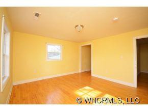 304 Watson Rd - Photo 18