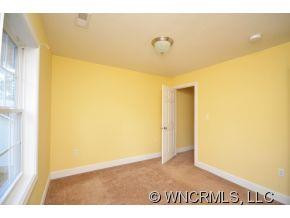 304 Watson Rd - Photo 21