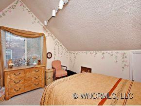 84 Macon Avenue - Photo 12