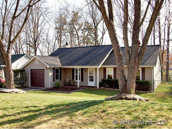 58 LYNWOOD CIRCLE