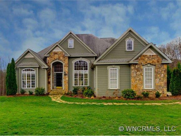 22 BAINBRIDGE COURT
