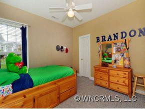 22 BAINBRIDGE COURT - Photo 16
