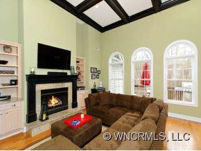 22 BAINBRIDGE COURT - Photo 5