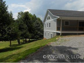 153 Oak Park Drive - Photo 13