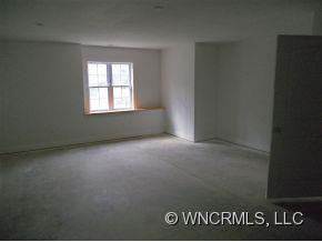 153 Oak Park Drive - Photo 10