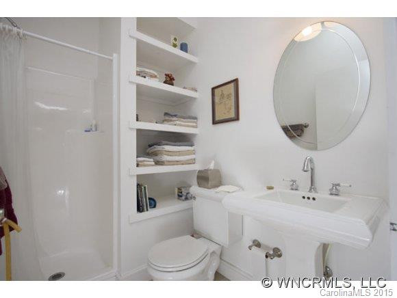50 Railroad Avenue - Photo 8