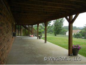121 Emmas Grove Road - Photo 16