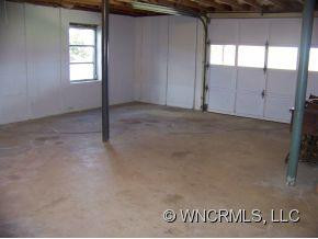 121 Emmas Grove Road - Photo 18