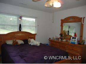 121 Emmas Grove Road - Photo 10