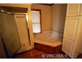 25 Elliot Road - Photo 9