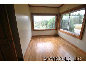 25 Elliot Road - Photo 10