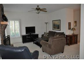 31 Forest Knoll Drive - Photo 8