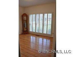 31 Forest Knoll Drive - Photo 10