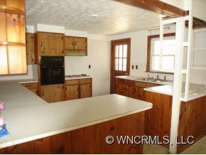 1036 BIG HUNGRY ROAD - Photo 2