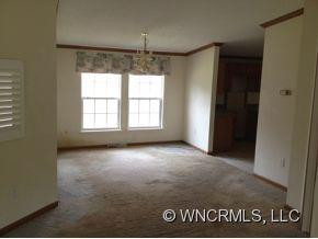 318 Fountain Way - Photo 2