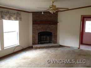318 Fountain Way - Photo 4