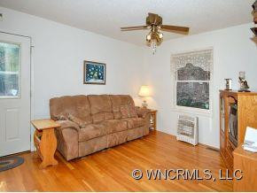 44 AVONDALE HEIGHTS ROAD - Photo 7