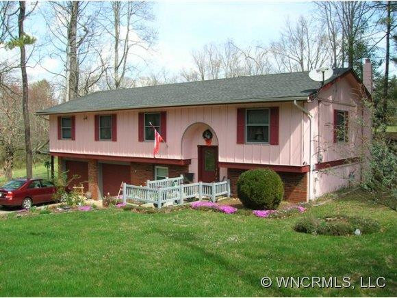 4 Pine Grove Court