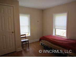 20 Midwood Drive - Photo 14