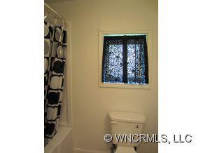 20 Midwood Drive - Photo 8