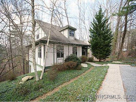 11 CHASTAIN HILL ROAD