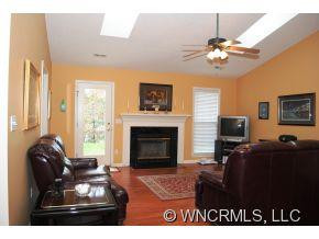 114 Hawks Nest Drive - Photo 2