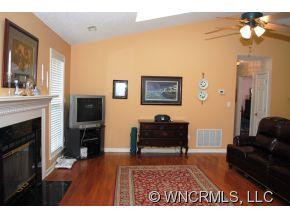 114 Hawks Nest Drive - Photo 3