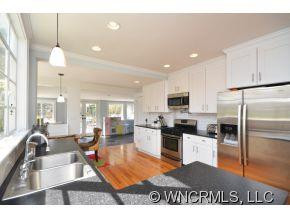 71 Brevard Road - Photo 8
